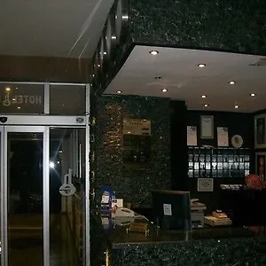 Ergen Otel